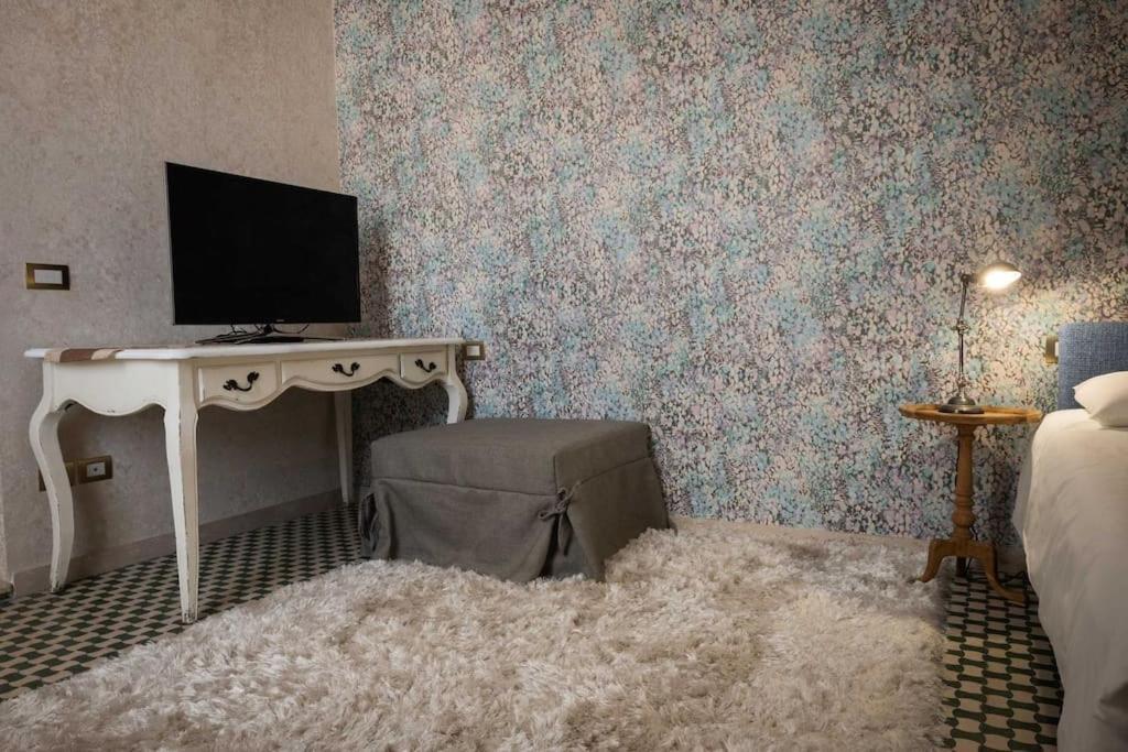 Merulana Penthouse: 5 Minutes Walk From Colosseum ภายนอก รูปภาพ