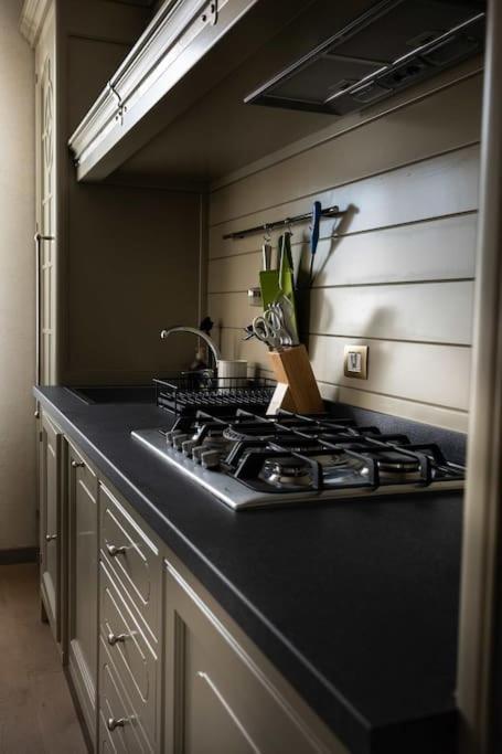 Merulana Penthouse: 5 Minutes Walk From Colosseum ภายนอก รูปภาพ